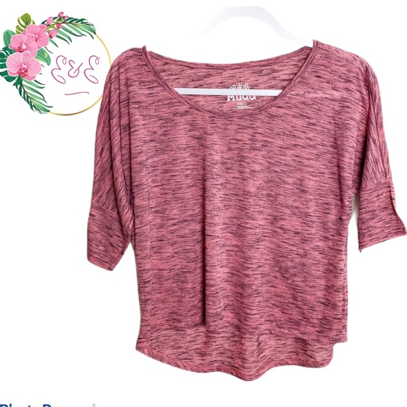 Mudd Tops - MUDD Crop T-shirt Size Small